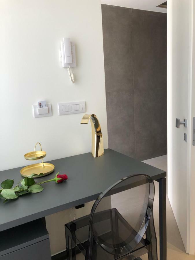 Golden Suites 50 Monopoli Zewnętrze zdjęcie